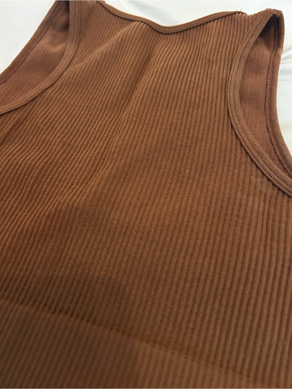 Amazon Ribbed V-Neck Crop Tank Top - Brown - Picture 3 of 4